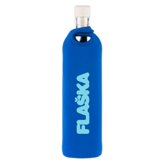wiederverwendbare flaska glasflasche mit blauer neopren schutzhülle und flaska-logo design